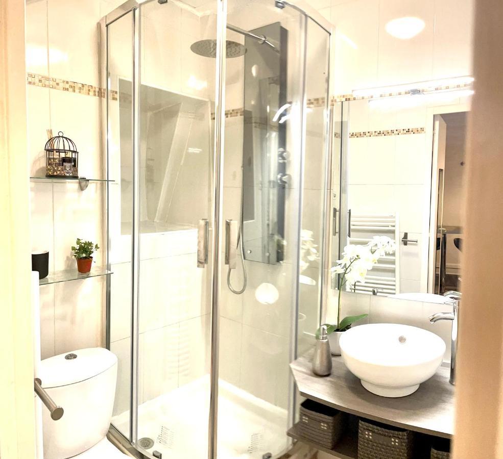 Cozy Studio Chatelet Paris Luaran gambar